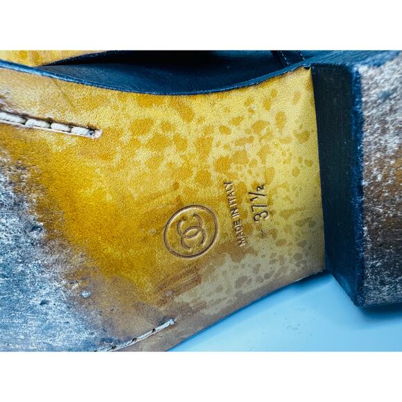 CHANEL Black Fur Calfskin Fold-Over Short Boots EU 37.5 CC Logo Ankle Booties - Picture 7 of 10